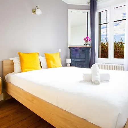 Heritage Haussmannien - T2 De Charme Apartment